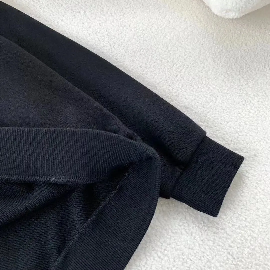 【M-4XL】大好評 フード付き 合わせやすい カジュアル トレーナー