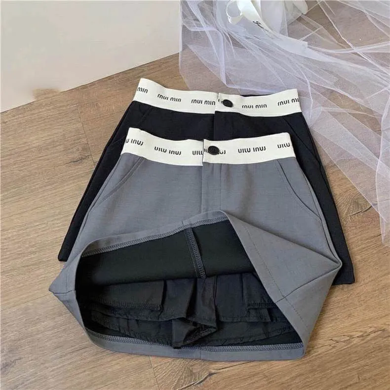 『S-2XL』大人の定番 超人気商品 着瘦せ 高級感  ハイウエスト ファッション  無地 アルファベット 新作 シンプル スカート