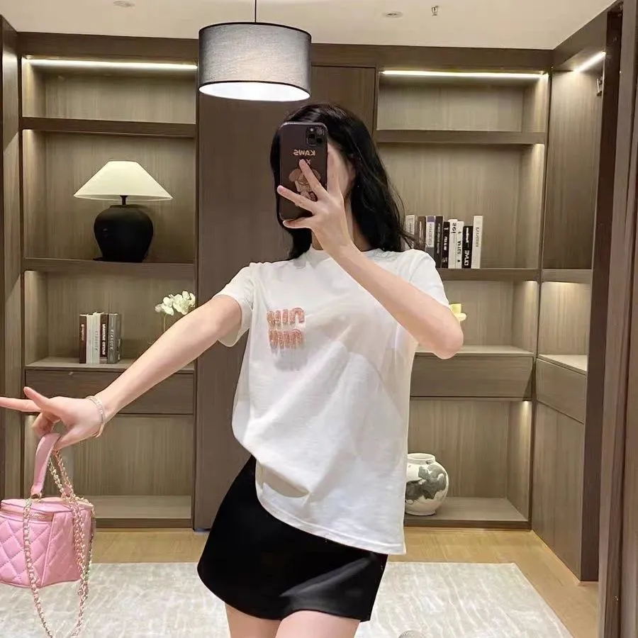 着心地良い 大人気 シンプル 2色選べる 無地 通気性 快適 ゆったり オーバーサイズ Ｔシャツ