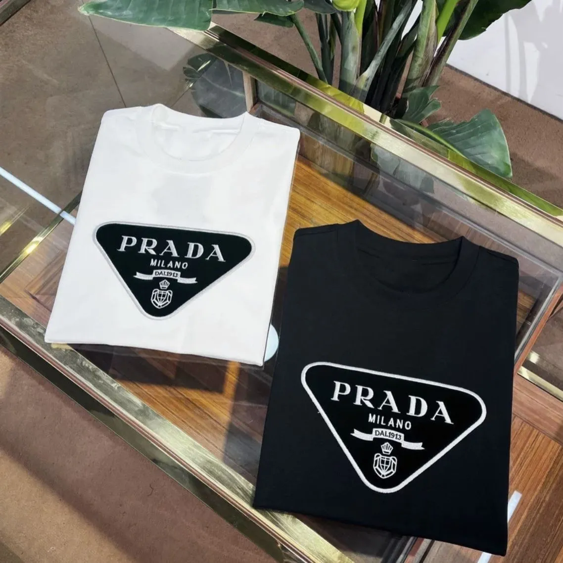 夏 日常 カジュアル 男女限らず アルファベット 無地 プリント 2色選べる コットン Ｔシャツ