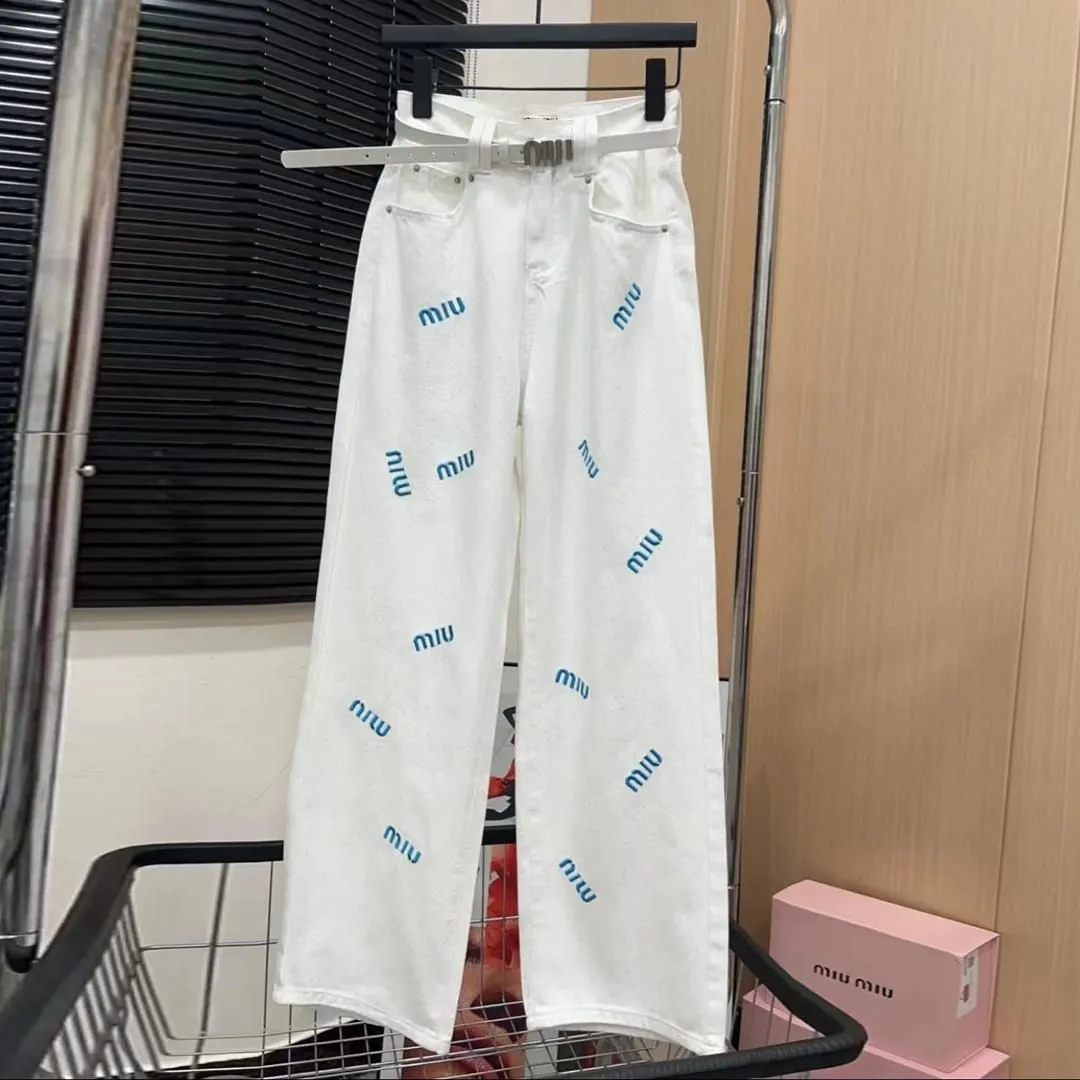 トレンド感あふれる 履きやすい カジュアル 人気 トレンド アルファベット 着痩せ デニムパンツ