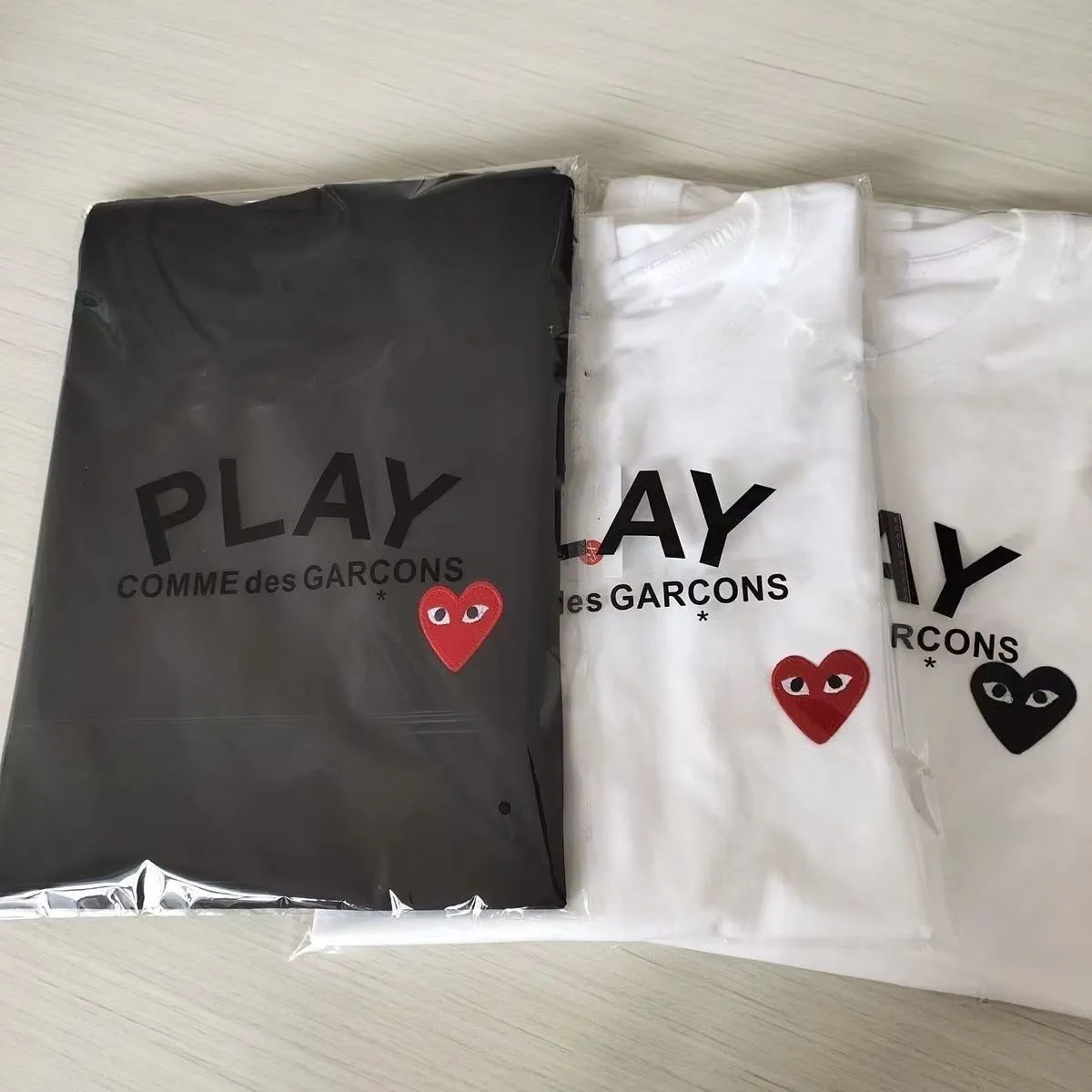 質感のいい 合わせやすい ゆったり 通気性 プリント ハート柄 コットン メンズ レデイーズ Ｔシャツ