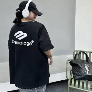 着瘦せ 気質いい モード  着回し力抜群 シンプル カジュアル  三色選べられ 夏 半袖 Tシャツ