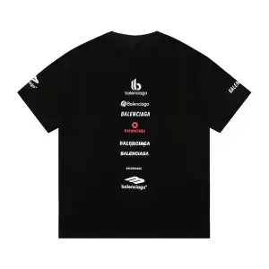 質感のいい 大注目  着回し力抜群 オーバーサイズ  男女限らず  アルファベット ファッション 夏  Tシャツ