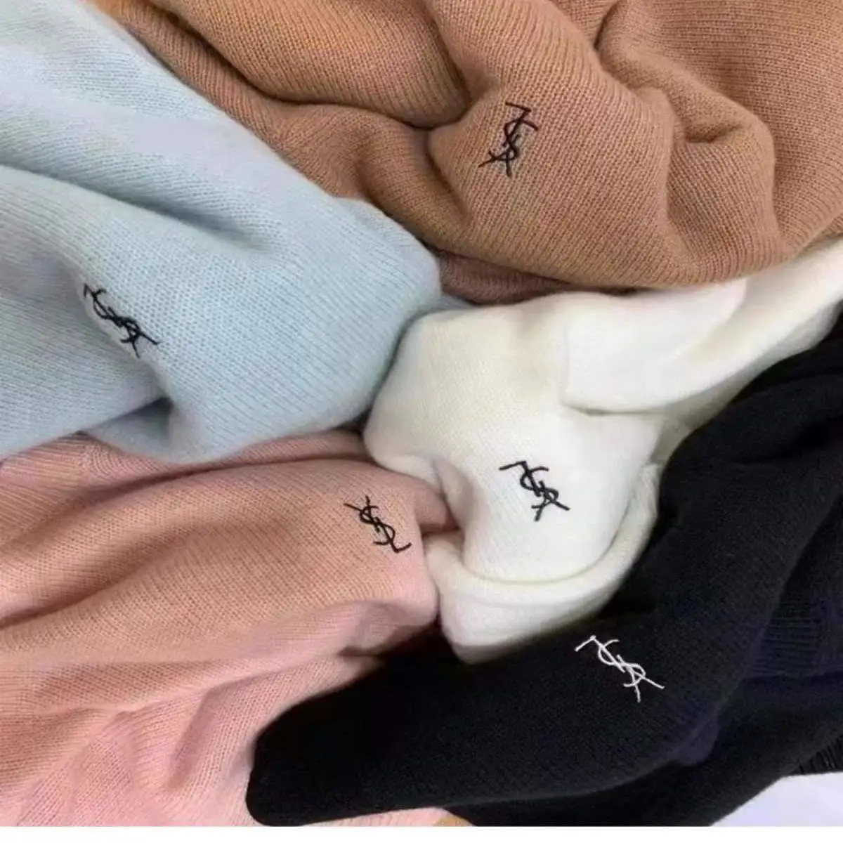『S-XL』着回し力抜群 ラウンドネック 刺繍 着心地良い 合わせやすい ルーズ シンプル ニット セーター