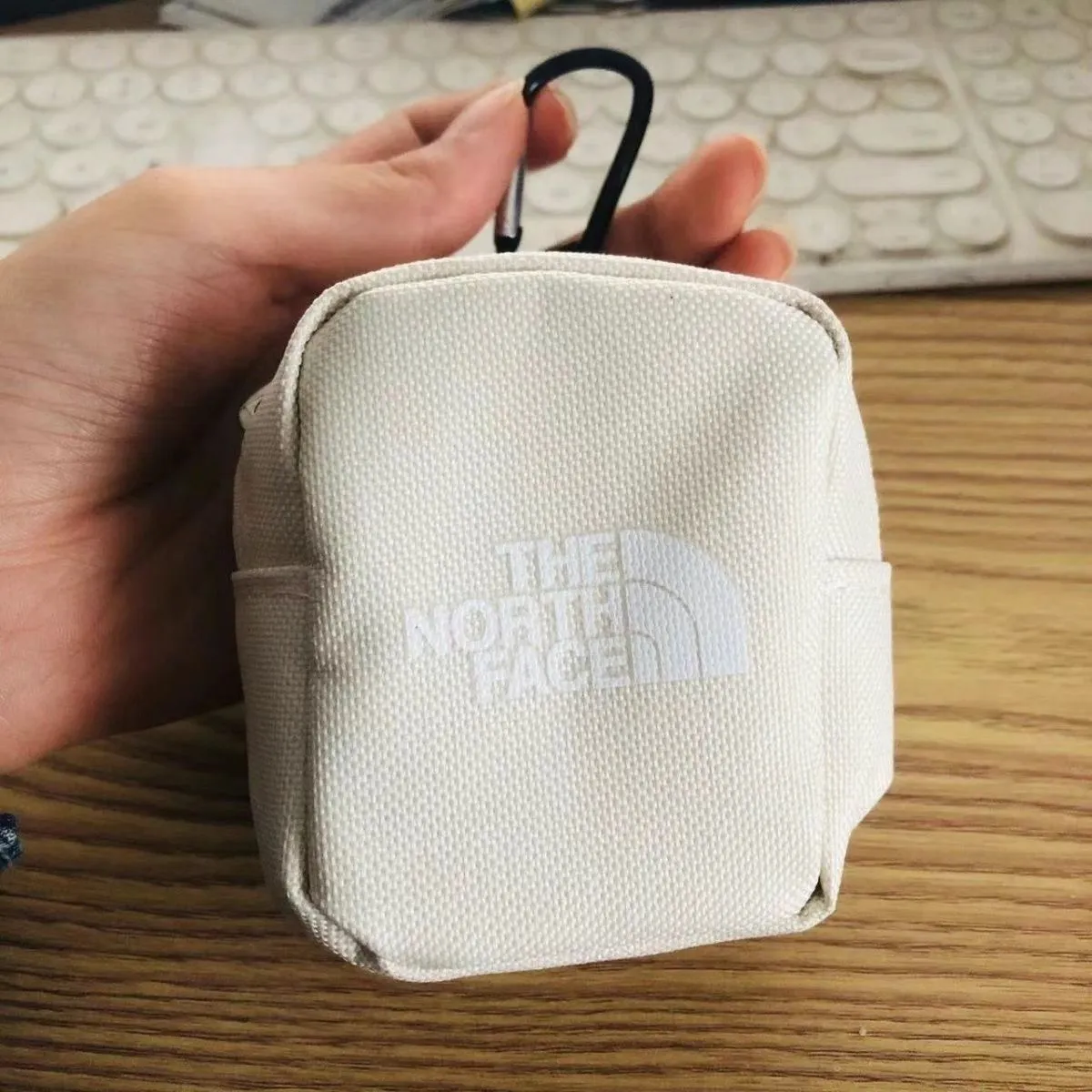 【激安1円！！】小銭入れ ファスナー 小さい財布 コインポーチ 可愛い コンパクト 小物入れ ミニ財布 コインケース