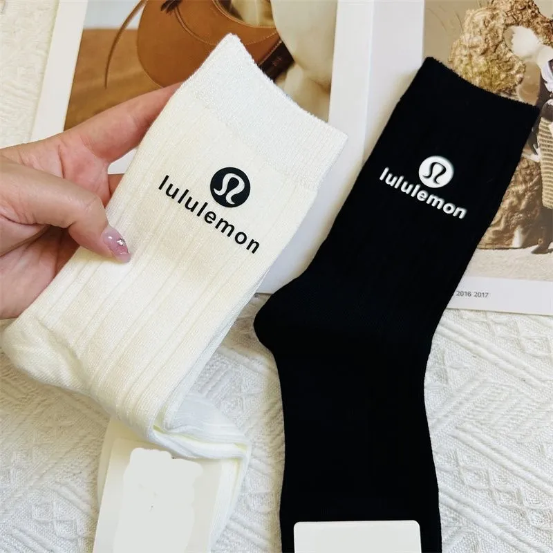 超人気商品 大人の定番 合わせやすい 爆売れ中 男女限らず カジュアル 超ファッション ソックス