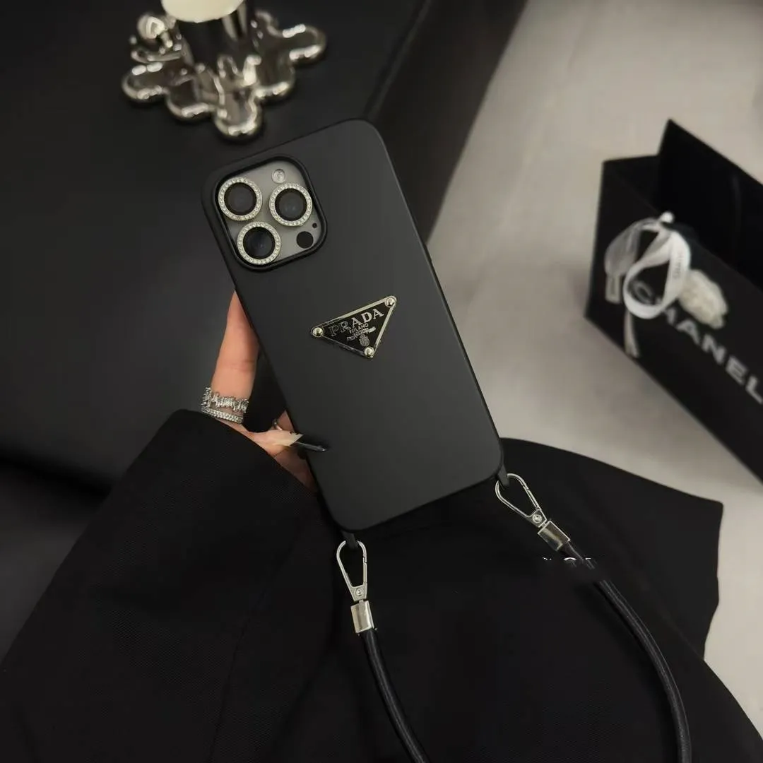 質感のいい 好感度100％ シンプルデザイン ファッション 耐水性 スマホケース