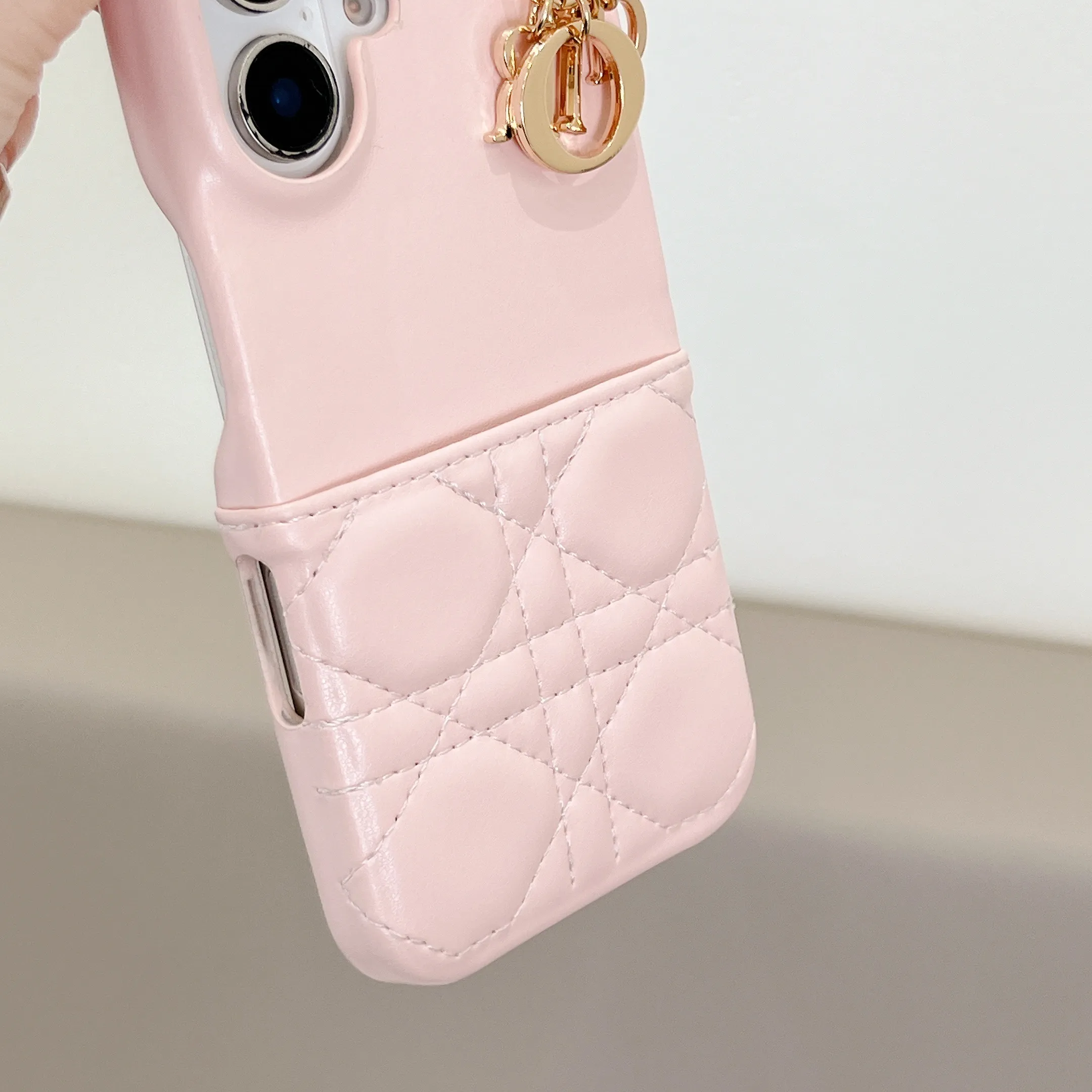 おすすめ 気質満点 フェミニン 金属飾り カード収納 ファッション  スマホケース