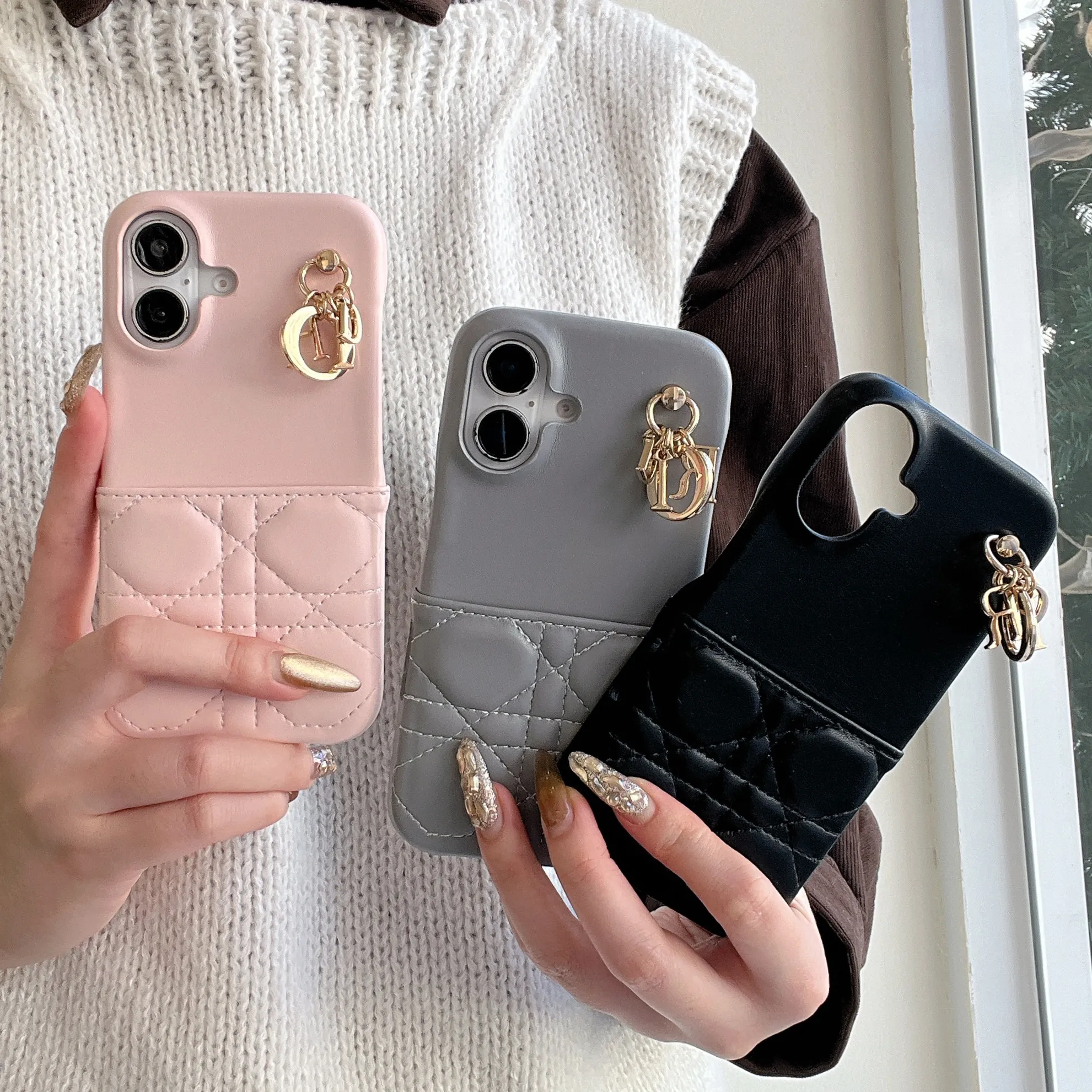 おすすめ 気質満点 フェミニン 金属飾り カード収納 ファッション  スマホケース