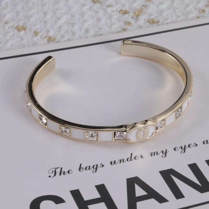 【Chanel】気質満点 繊細 クラシック スタイリッシュ ブレスレット