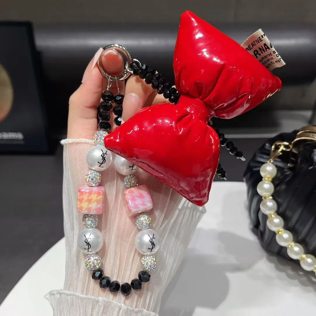 元気いっぱい 可愛い 高品質 ユニーク カラフル 繊細 デザイン感 スマホチェーン