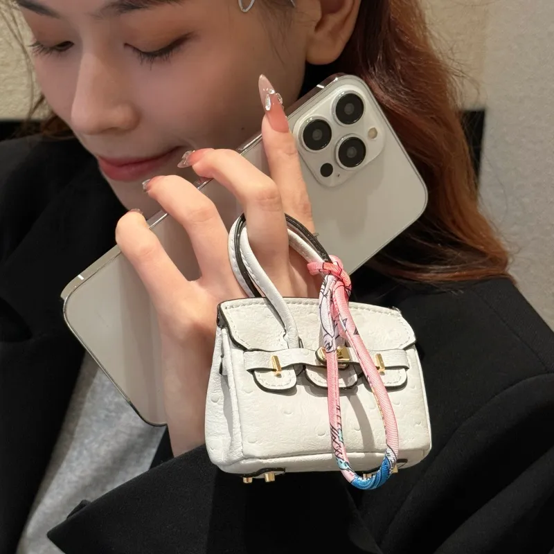 話題沸騰中 新作 シンプル 可愛い 高品質 スタイリッシュ 多機能 ペンダント
