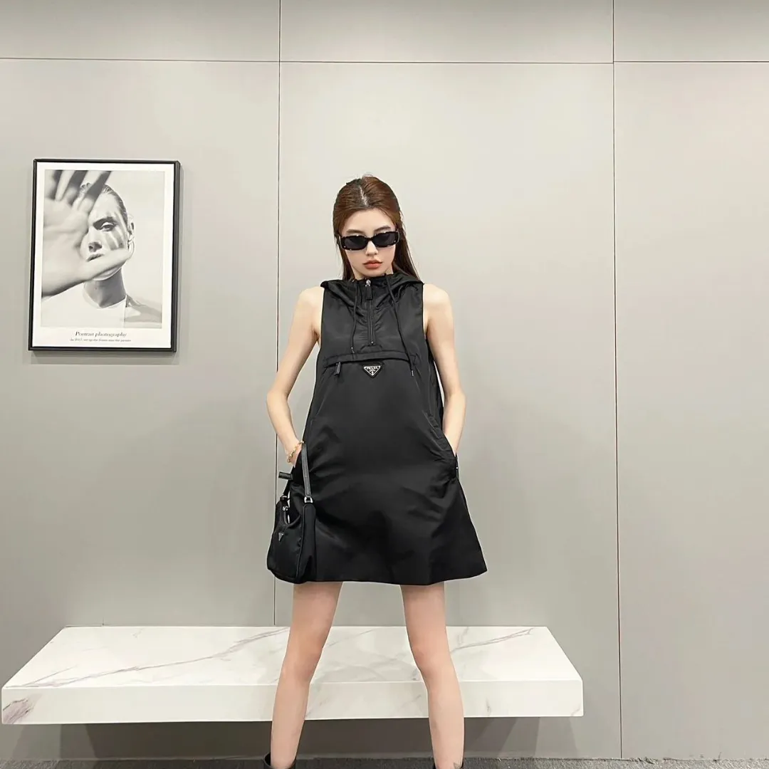 『S-L』魅力的 おしゃれ 着瘦せ ファッション クール トレンド ノースリーブ ストレートスカート ワンピース