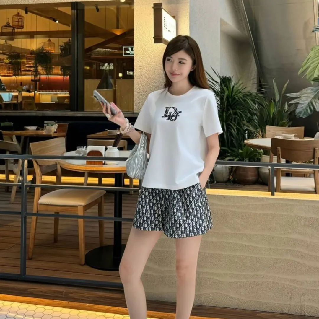 『S-L』気質満点 売れ筋 人気上昇中 カジュアル 日常 ラウンドネック 半袖 Ｔシャツ＋ショートパンツ セットアップ
